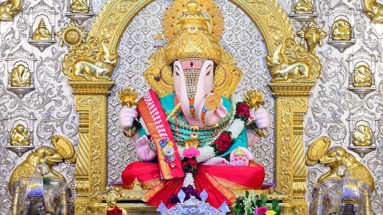 फोटो सौजन्य- श्रीमंत दगडूशेठ हलवाई गणपती (Instagram)