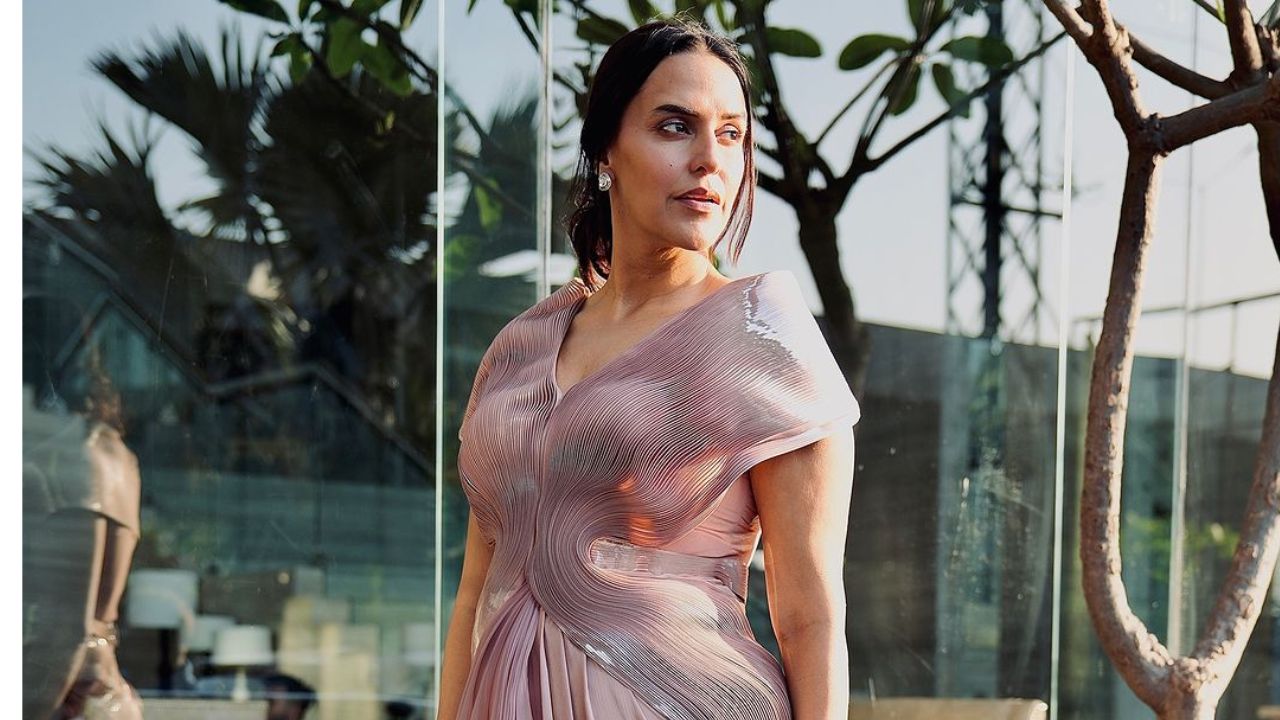 नेहा धुपिया 23 किलो वजन कमी केल्यानंतर दिसली आनंदी, म्हणाली- ‘मला बरे वाटते..’