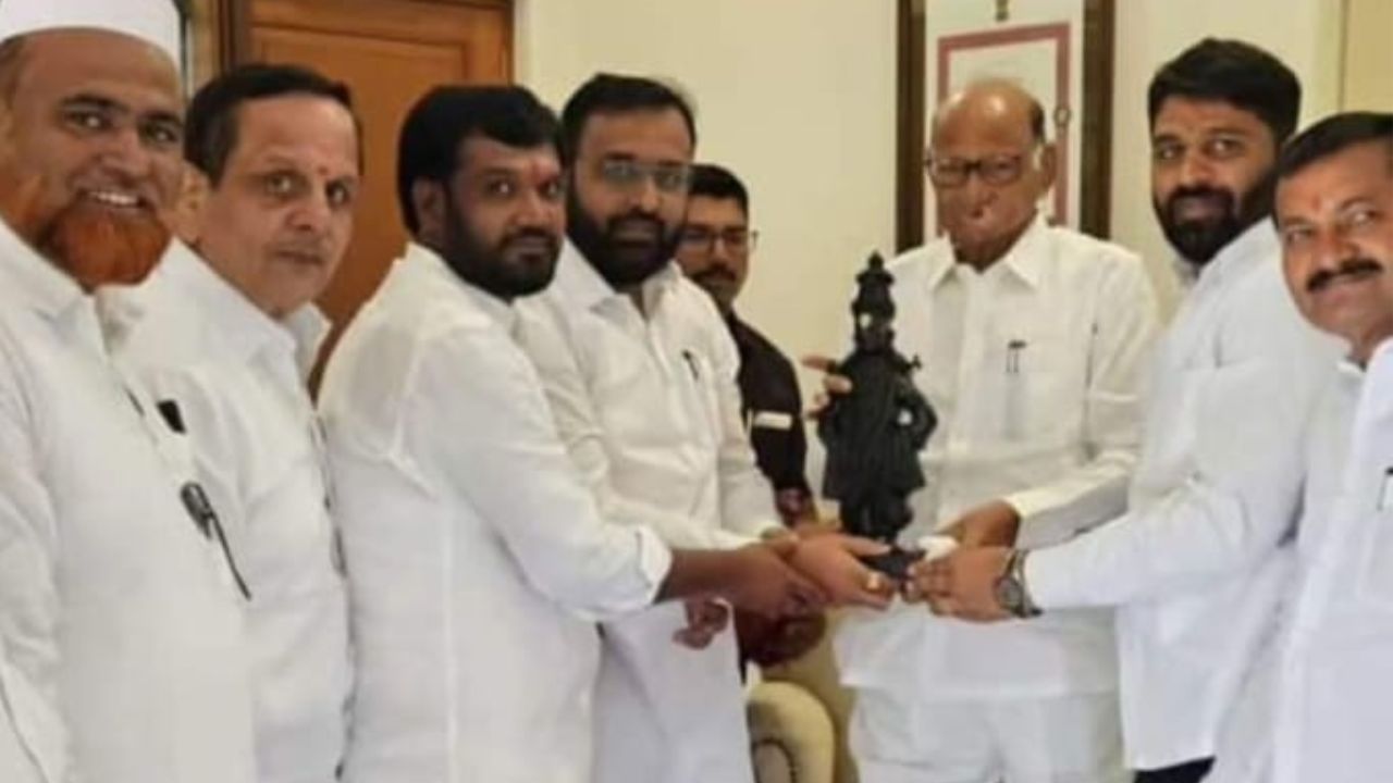 शरद पवारांची भेट; भगीरथ भालके घरवापसी करणार?
