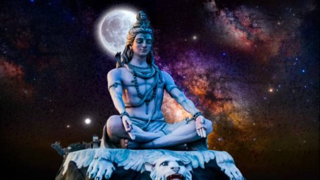 श्रावण महिना केवळ पावसाळ्याच्या आगमनाचाच नाही तर भक्ती-आध्यात्माचा महिना म्हणून ओळखला जातो 
