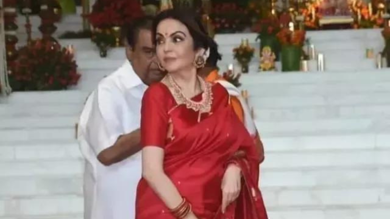 दागिन्यांचा साज (फोटो सौजन्य - Instagram)