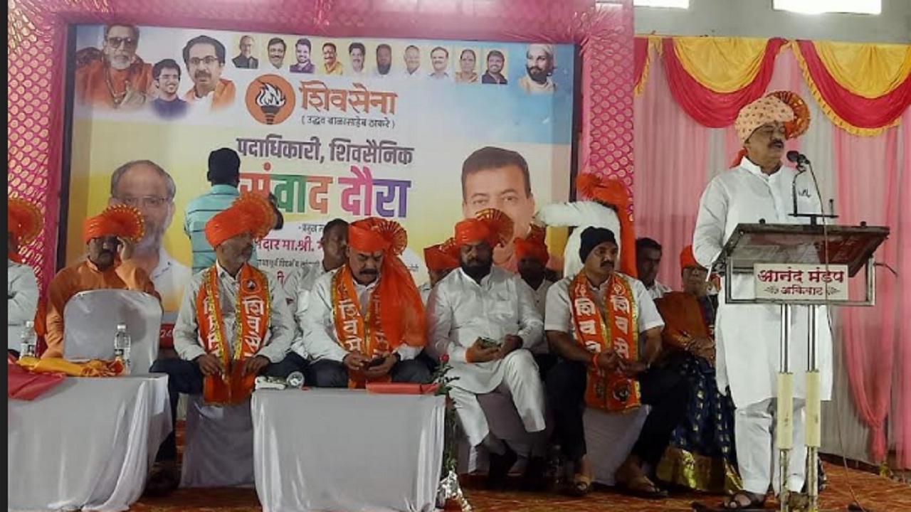 विधानसभेत गद्दारांना गाडण्यासाठी शिवसेना पक्ष सज्ज; भास्कर जाधवांचं विधान