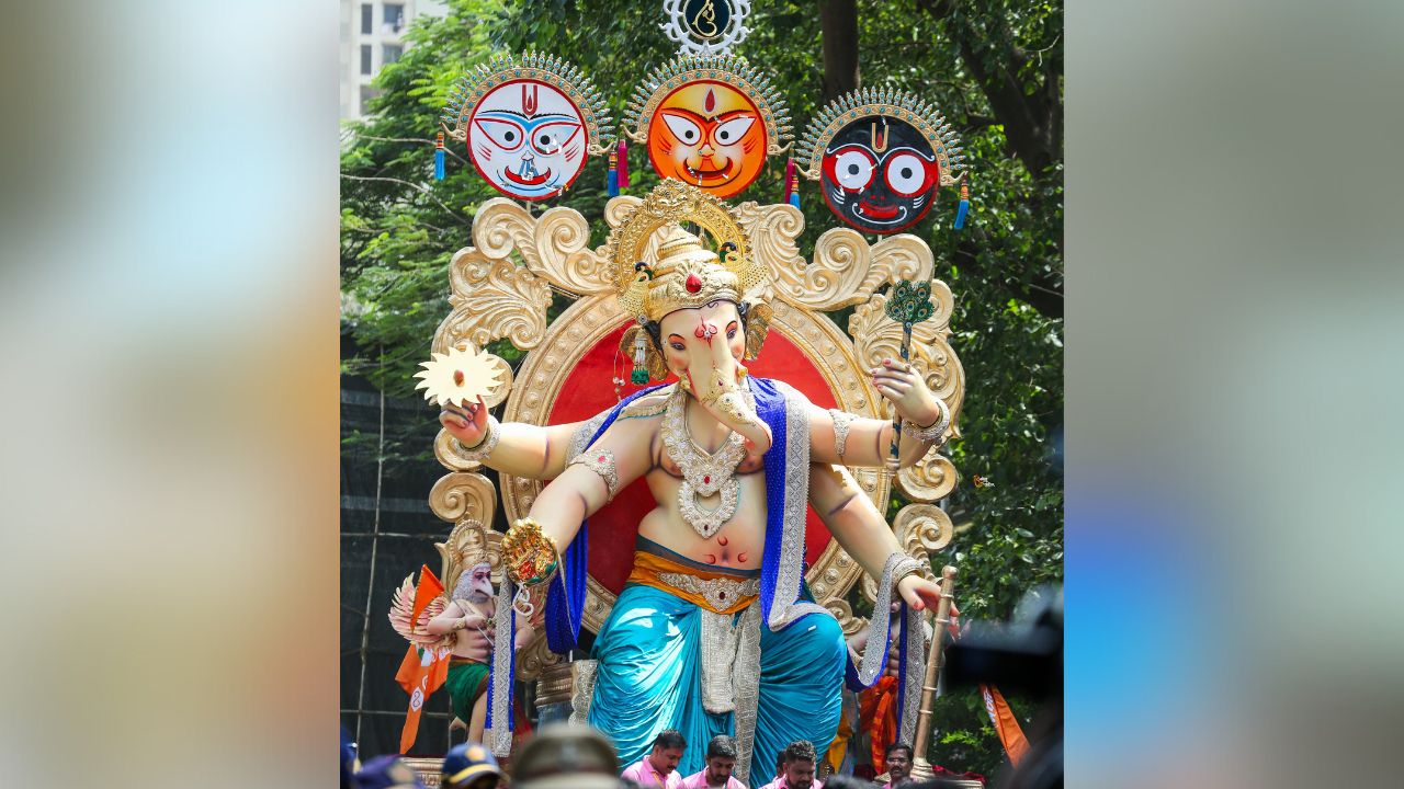 मुंबईतील सर्वात जुन्या मंडळांपैकी एक म्हणून चिंतामणी गणेशोत्सव मंडळाला ओळखले जाते. यंदा चिंचपोकळी सार्वजनिक उत्सव मंडळाचं हे 105 वे वर्ष आहे.