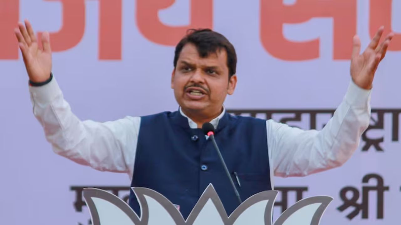… तर पुन्हा एकदा मी  तुमचं सरकार आणून दाखवेन; अमरावतीतून फडणवीसांचा एल्गार