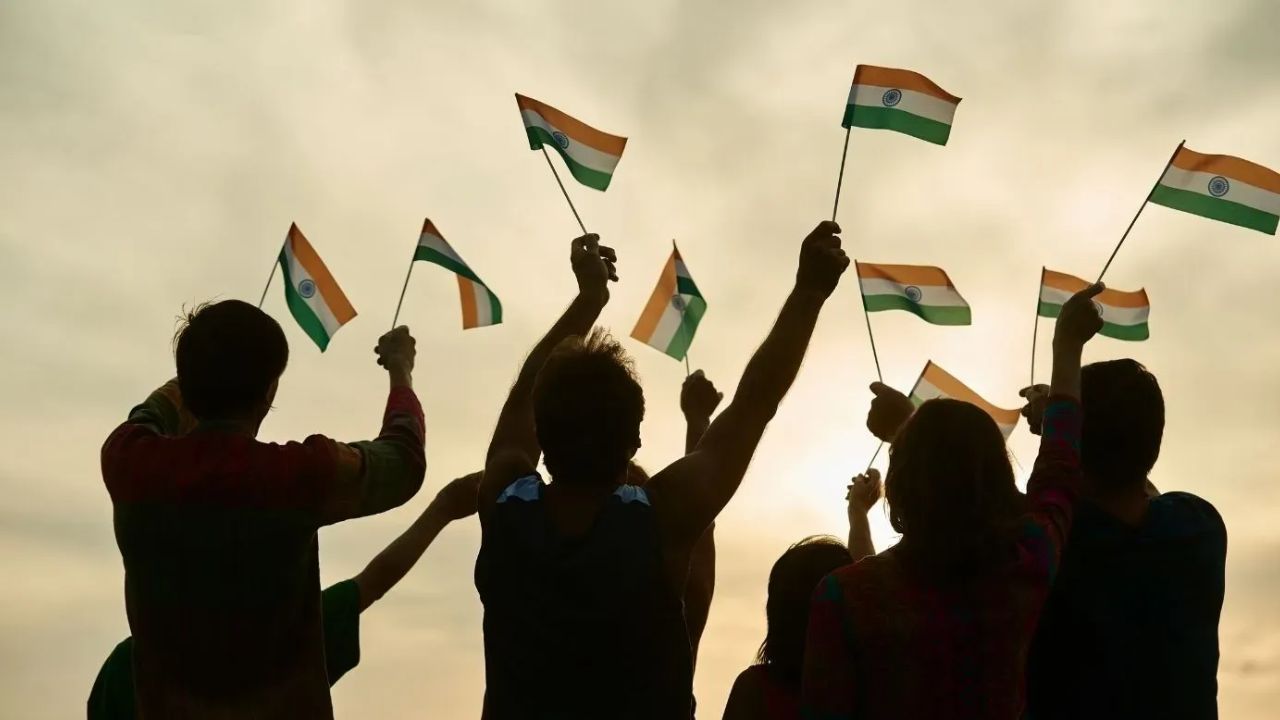 परंतु नियमांचे पालन न करणाऱ्या आणि राष्ट्रगीताचा अपमान करणाऱ्या व्यक्तीविरुद्ध प्रिव्हेंशन ऑफ इन्सल्ट टू नॅशनल ऑनर ॲक्ट-1971 च्या कलम 3 अंतर्गत कारवाई केली जाऊ शकते