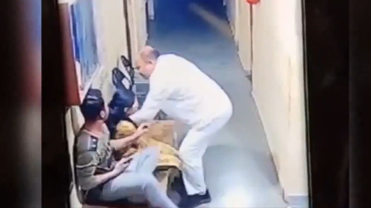 A Woman Was Beaten Up By Bjp Worker In Malkapur