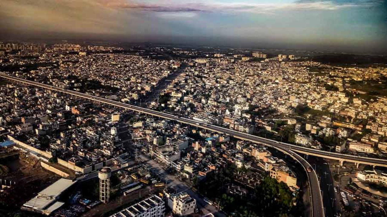 भारतातील प्रत्येक राज्याची स्वतंत्र राजधानी आहे, पण हे शहर खास आहे. 
