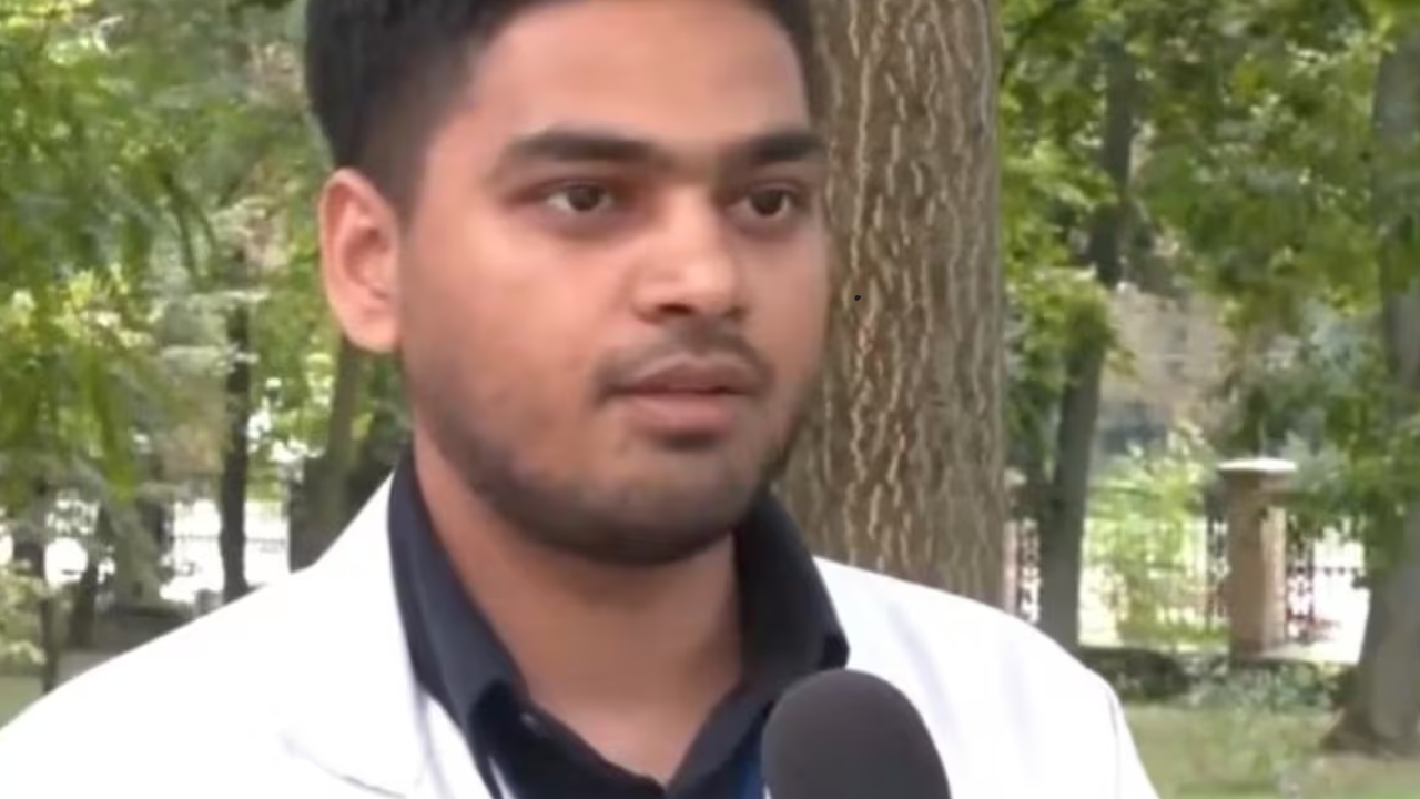 ना खाण्यापिण्याची सोय त्यात झोपायची गैरसोय; ‘या’ भारतीय युवकाने पूर्ण केले युक्रेनमध्ये MBBS