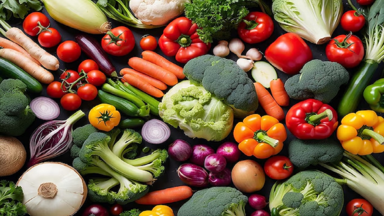 पावसाळ्यात कोणत्या भाज्यांचे सेवन करावे? जाणून घेतल्याने होतील फायदे