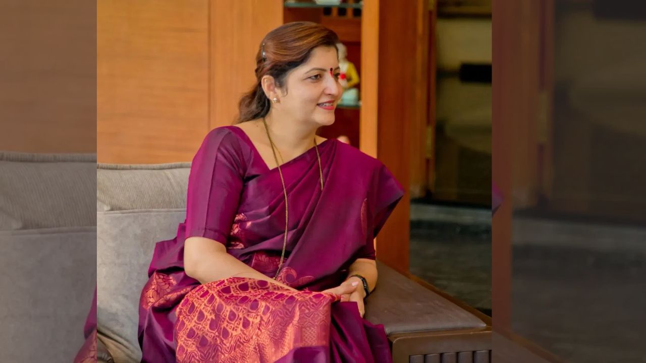 Rupali Chakankar News: महिला अत्याचाराच्या प्रकरणांमध्ये तुतारीचे पदाधिकारी…; रूपाली चाकणकरांची खोचक टीका