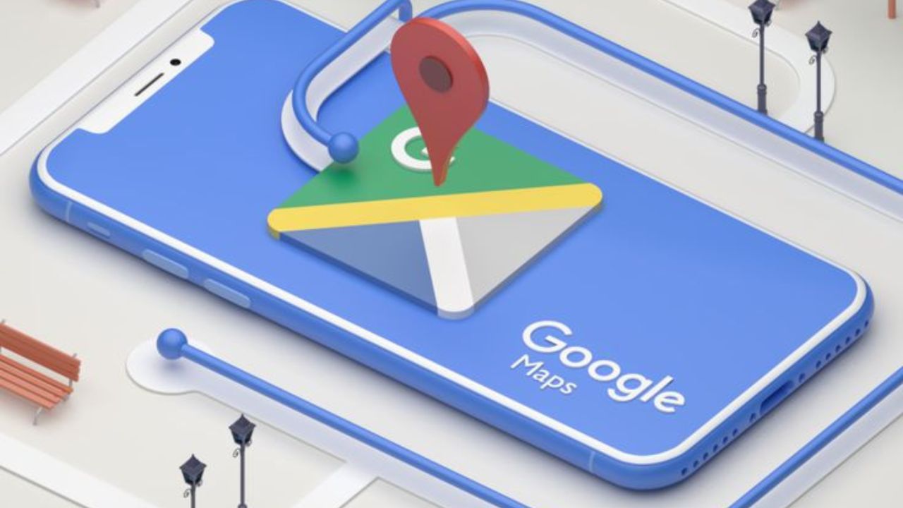 सर्व प्रथम तुमच्या डिव्हाइसमध्ये Google Maps ओपन करा. यानंतर तुम्हाला उजव्या बाजूला असलेल्या तीन डॉट्सवर क्लिक करावे लागेल. हे केल्यानंतर, मेनू पर्याय निवडा. यानंतर तक्रार करण्यासाठी कोणताही एक पर्याय निवडा. यामध्ये फेक आणि चुकीचा कंटेंट असे पर्याय उपलब्ध असतील.