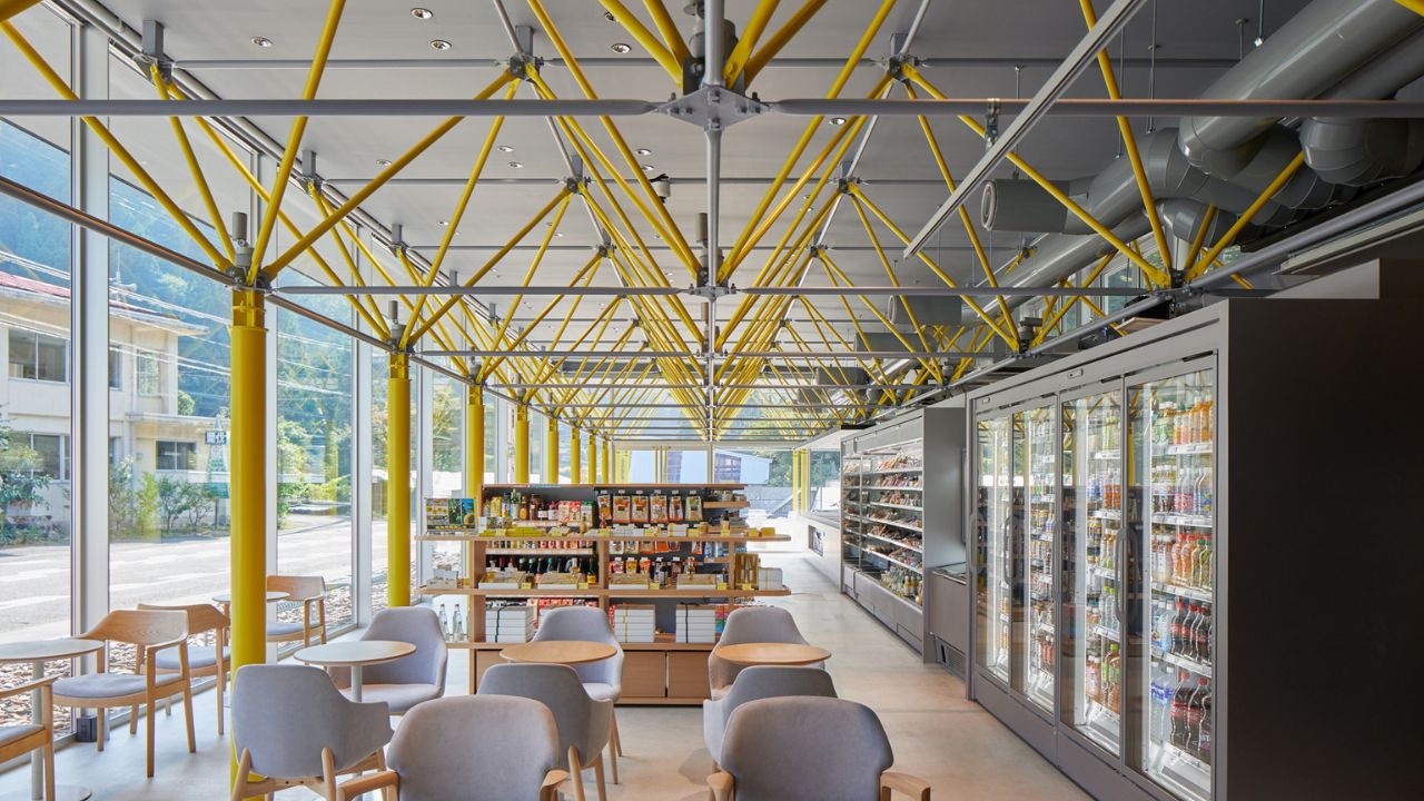 या हॉटेलमध्ये आहे फ्रीमध्ये राहण्याची,खाण्यापिण्याची सोय तुम्हाला फक्त 'ही' अट पूर्ण करावी लागेल