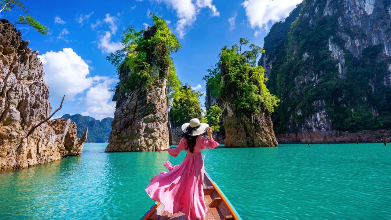 World Tourism Day World Tourism Day is being celebrated on the theme Tourism and Peace 