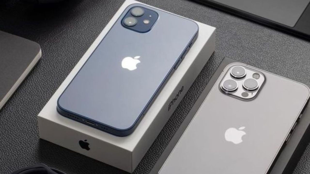 दुबईत iPhone 16 ची किंमत 76,687 रुपये आहे. iPhone 16 Plus ची किंमत 85,712 रुपये आहे. iPhone 16 Pro ची सुरुवातीची किंमत 96,993 रुपये आहे आणि iPhone 16 Pro Max ची किंमत 1,31,719 रुपये आहे. 