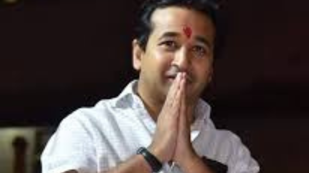 नितेश राणेंवर डागली तोफ