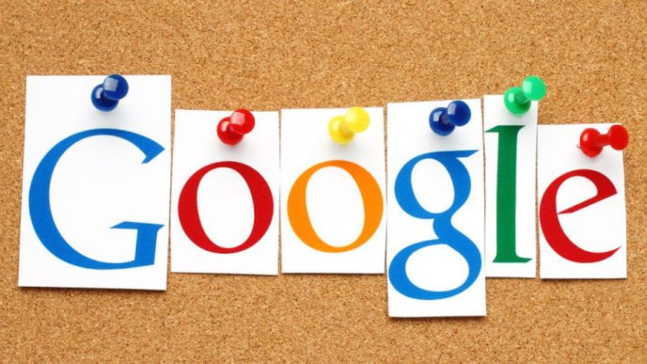 Google ही मूळ कंपनी आहे जी Google सर्च इंजिन, Google Chrome, Google Play, Google Maps, Gmail अशा सेवा आपल्या युजर्सना देते. 