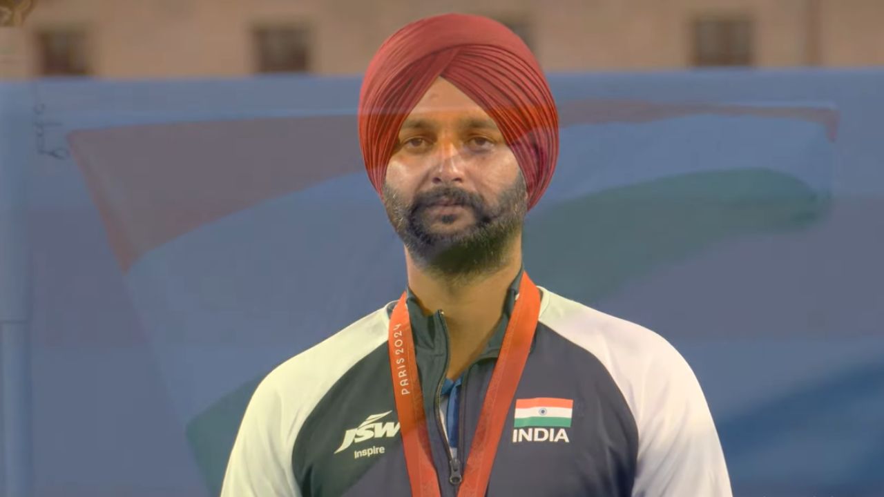 आर्चरीमध्ये भारताने पॅरिस ऑलिम्पिकमध्ये आणि पॅरालिम्पिक फार चांगली कामगिरी करू शकला नाही त्यामुळे सारखी निराशा तिरंदाजांच्या हाती लागत होती. परंतु आर्चरीमध्ये हरविंदर सिंह याने मेडल मिळवून तिरंदाजांचा सुवर्ण पदकाचा दुष्काळ संपवला. फोटो सौजन्य - पॅरालिम्पिक युट्युब 