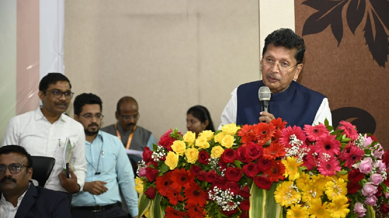 “युतीमध्ये उमेदवार बदलून देण्याची…”; निलेश राणेंच्या शिवसेना प्रवेशावर केसरकरांची प्रतिक्रिया