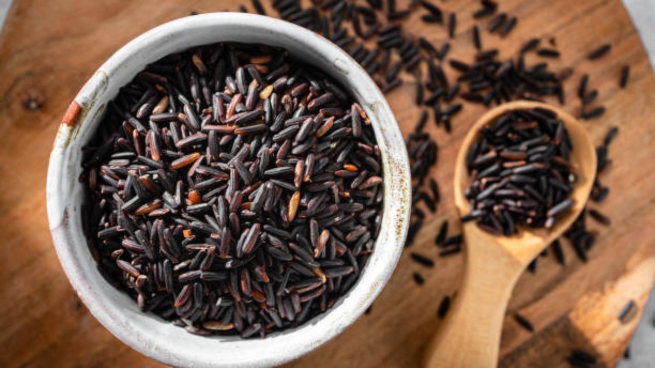 काळ्या तांदळाचे आश्चर्यकारक फायदे