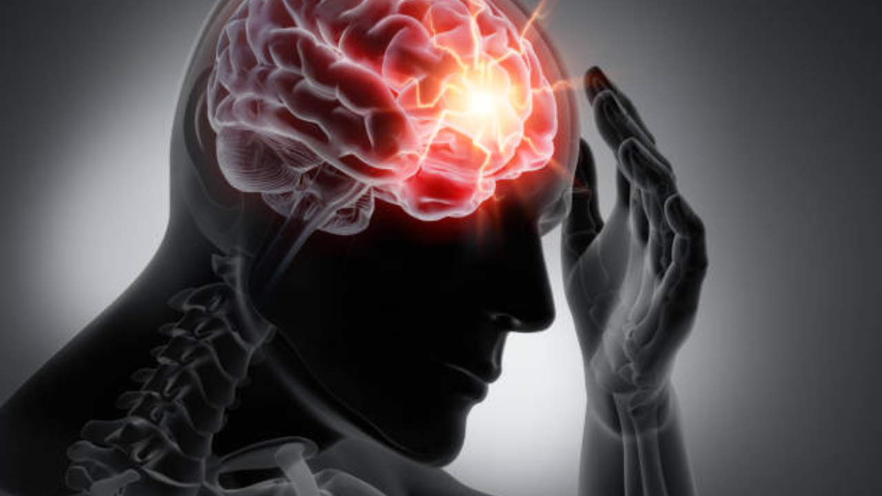 गुळवेलामध्ये रोगप्रतिकारक शक्ती मजबूत करण्यासाठी आणि मेंदूची शक्ती वाढवण्यासाठी अनेक गुण असून ती उपयुक्त ठरते. यामुळे तणाव कमी होतो, स्मरणशक्ती सुधारते आणि मेंदूची शक्ती वाढते