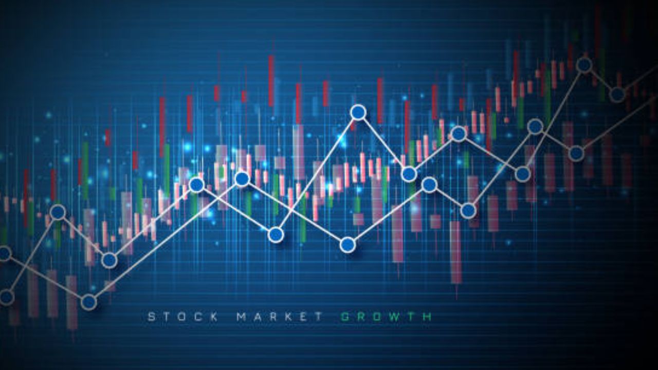 इलेक्ट्रिक स्कुटर तयार करणारी एथर ही कंपनी आपला आयपीओ घेऊन येणार आहे. हा आयपीओ एकूण 3100 कोटी रुपयांचा असेल. फ्रेश शेअर आणि ऑफर फॉर सेलच्या माध्यमातून ही कंपनी आपले शेअर्स विकणार आहे. दरम्यान, हे चारही आयपीओ नेमके कधी येणार? हे स्पष्ट झालेले नाही. लवकरच या आयपीओंच्या तारखा स्पष्ट होणार आहेत.