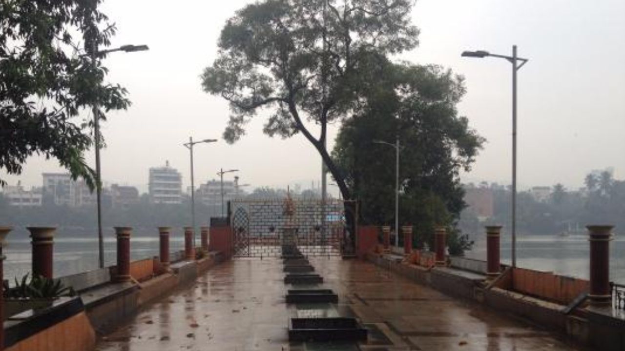 स्वच्छ जागा, आजुबाजूला असलेली झाडं यामुळे पावसाळ्यात हे तलाव ठाणे आणि आजूबाजुच्या परिसरातील पर्यटकांना कायमच खुणावतं.