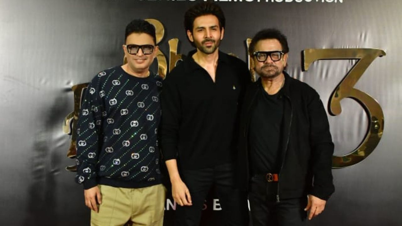 हे  मेगा-सेलिब्रेशन एक अविस्मरणीय रात्र ठरली यात शंका नाही !  कलाकार आणि क्रू यांनी कार्यक्रमात खास हजेरी लावली असून भूल भुलैया 3 ह या वर्षातील सर्वात मोठ्या बॉलीवूड हिट गाण्यांपैकी एक म्हणून आपले स्थान पक्के करत प्रेक्षकांना आकर्षित करत आहे.