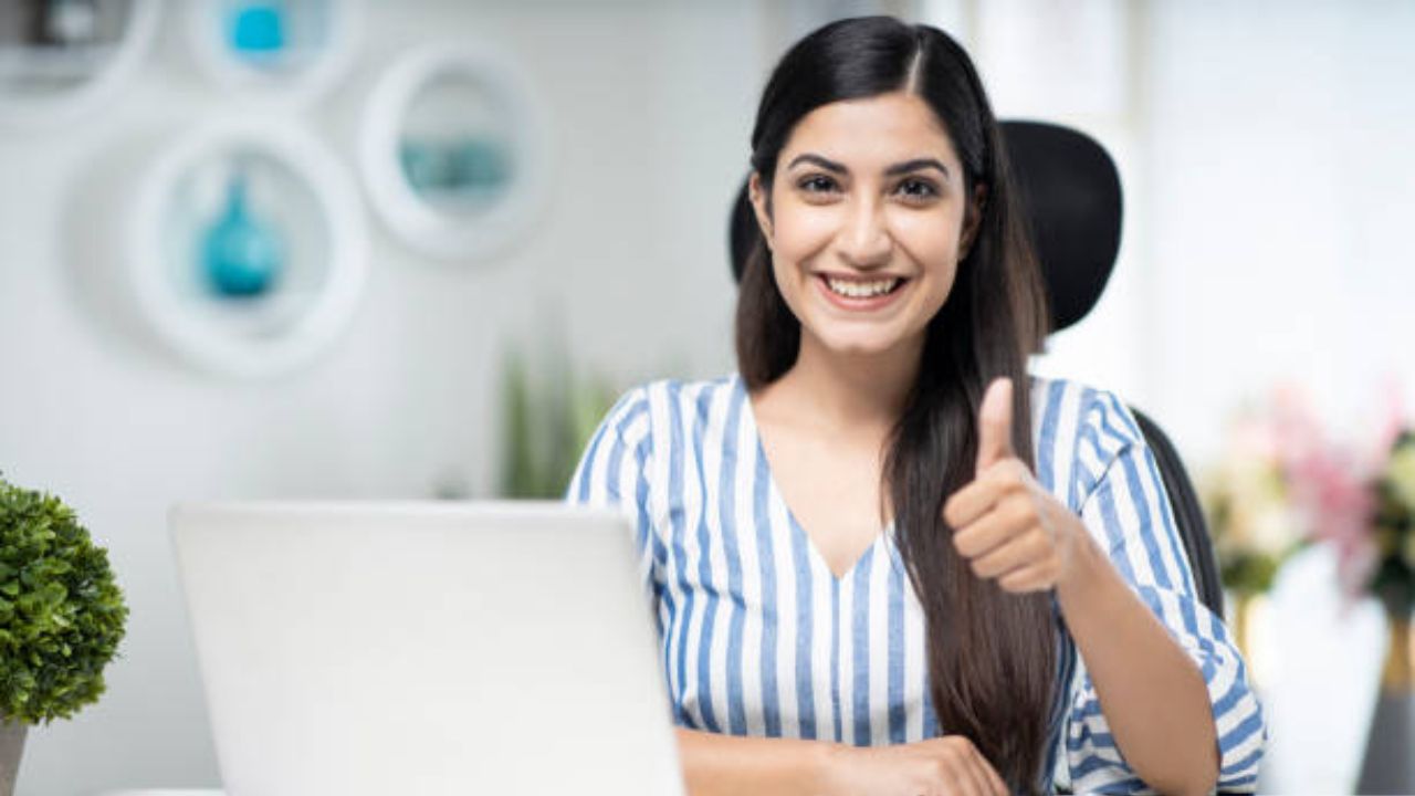 ‘या’ भन्नाट जॉब्स करण्यासाठी कॉलेजच्या डिग्रीची काहीच गरज नाही, फक्त पाहिजे ‘हे’ स्किल्स