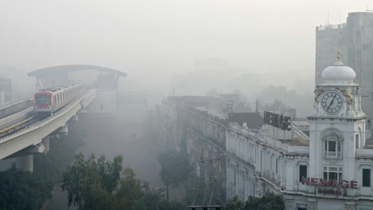 All primary schools closed for 7 days in Punjab and Lahore due to air pollution 