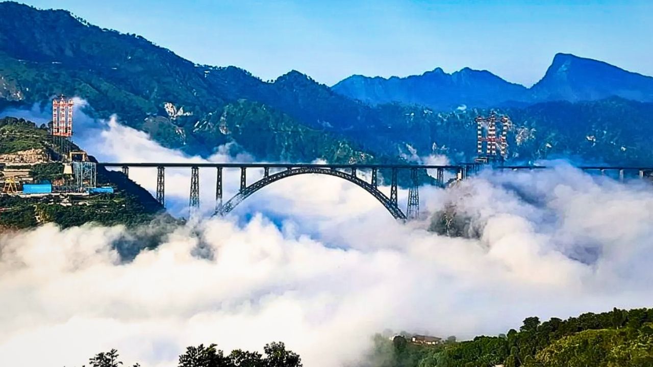 Pak-China has hatched a big conspiracy against India Jammu and Kashmir's Chenab Bridge targeted by terrorists