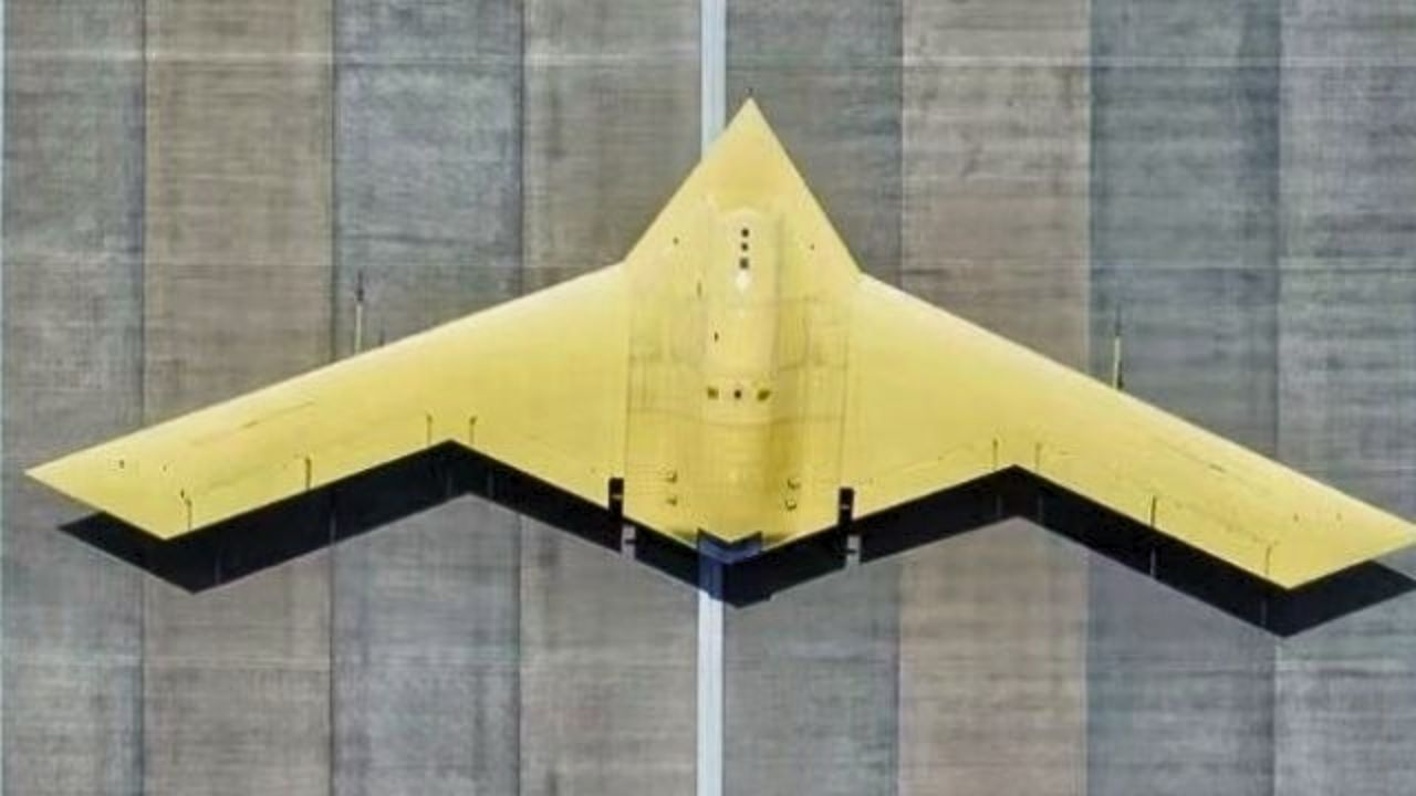 China Shows First Glimpse of CH-7 Stealth Drone An exact replica of the American B-21 Raider 