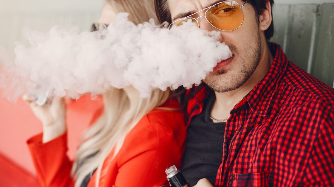 People in this age group smoke the most cigarettes