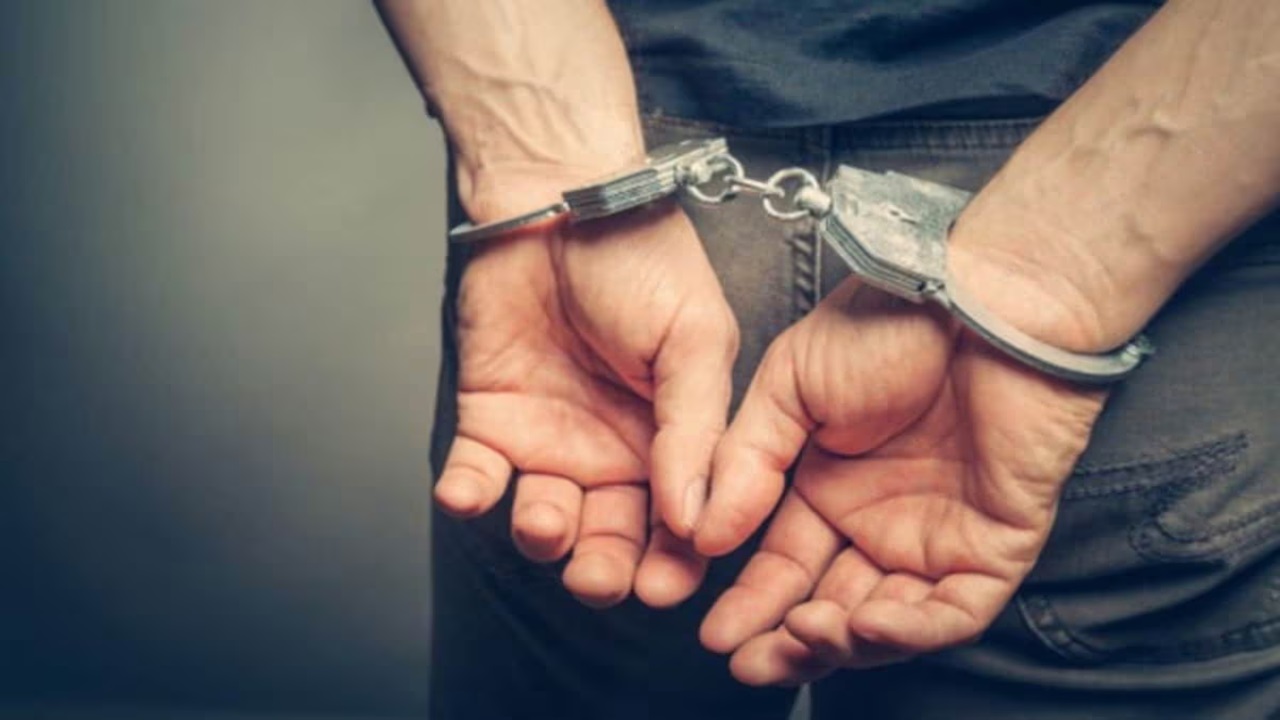 थरकाप उडवणारी घटना; ‘लिव-इन’मधील गर्लफ्रेंडचे कुऱ्हाडीने केले अनेक तुकडे, 10 महिन्यांनी सापडला सांगाडा