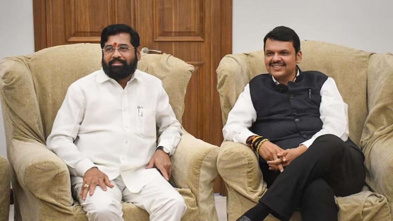 Who Will Be The Next Chief Minister Of Maharashtra Devendra Fadnavis Or Eknath Shinde