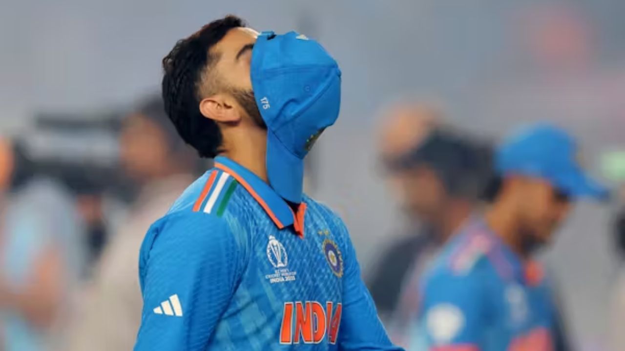 न्यूझीलंडसारख्या संघाला उपांत्य फेरीत पराभूत केल्यानंतर टीम इंडिया सहज फायनल जिंकून एकदिवसीय विश्वचषकाचे जेतेपद पटकावेल, अशी अपेक्षा होती, पण तसे होऊ शकले नाही. फोटो सौजन्य - सोशल मीडिया 