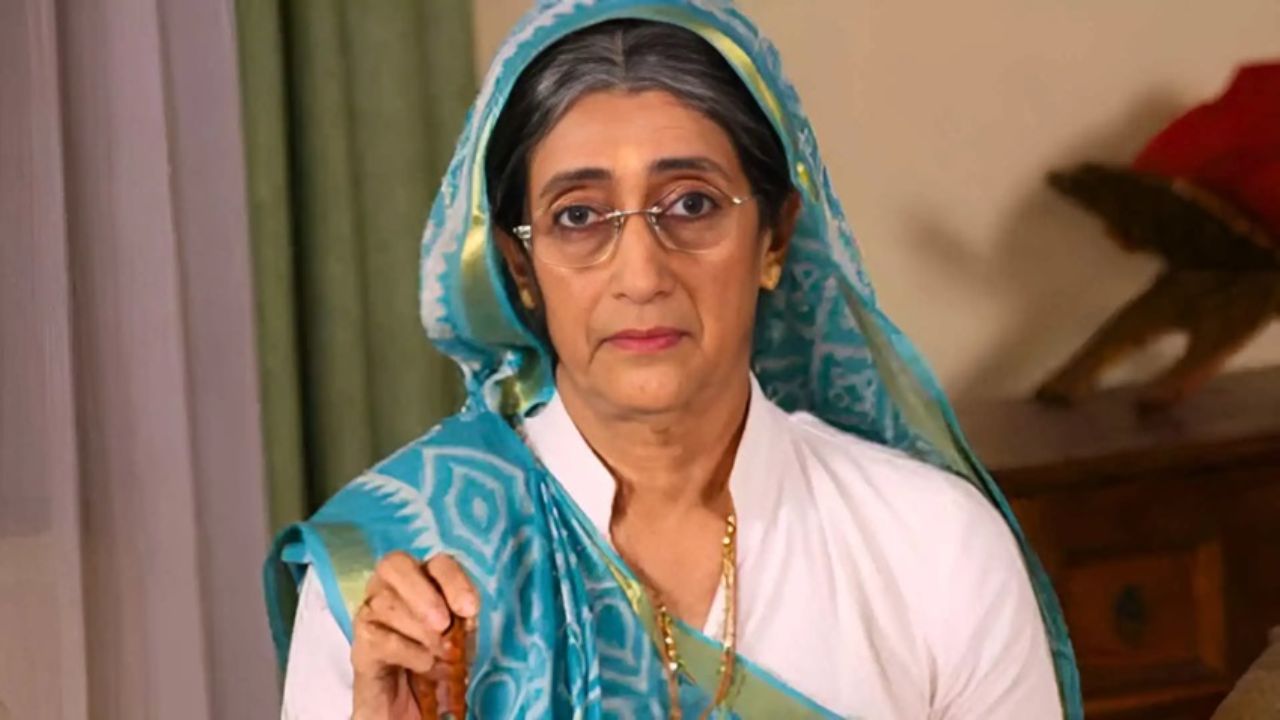 आशा शर्मा- Asha Sharma
टीव्ही आणि चित्रपट अभिनेत्री आशा शर्मा यांचे वयाच्या ८७ व्या वर्षी निधन झाले. त्यांनी 1975 मध्ये 'कागज की नौका' मधून आपल्या करिअरची सुरुवात केली आणि 'कयामत से कयामत तक', 'चांदनी', 'दामिनी', 'हम', 'प्यार तो होना ही था' सारख्या अनेक मोठ्या चित्रपटांमध्ये काम केले.