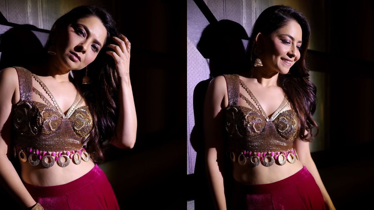 या आऊटफिटमध्ये सोनालीचा टॉप हा डीप व्ही नेक असून, त्यावर सोनेरी रंगाची अनोखी डिझाइन आहे. अभिनेत्रीच्या टॉपवर असलेल्या डिझाईन्सने चाहत्यांचे लक्ष वेधले आहेत.