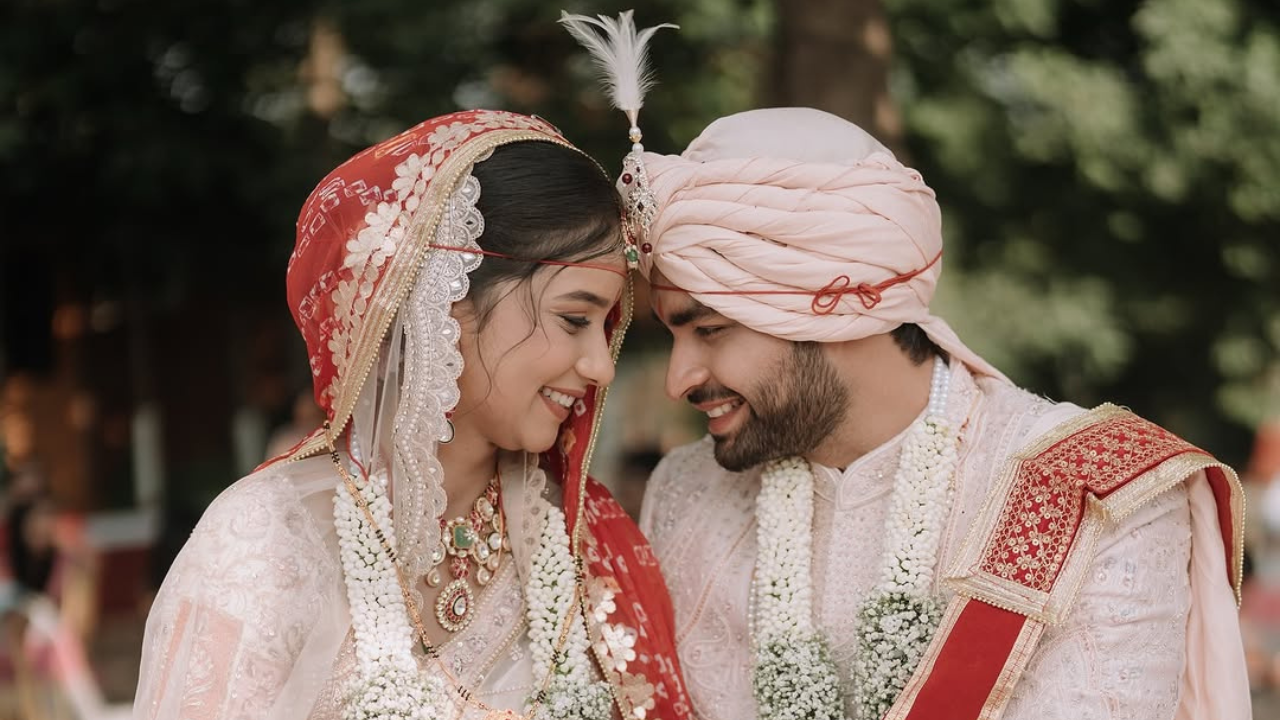 डॅनीने नेहाशी बांधली लग्नगाठ. ( फोटो सौजन्य - सोशल मीडिया )