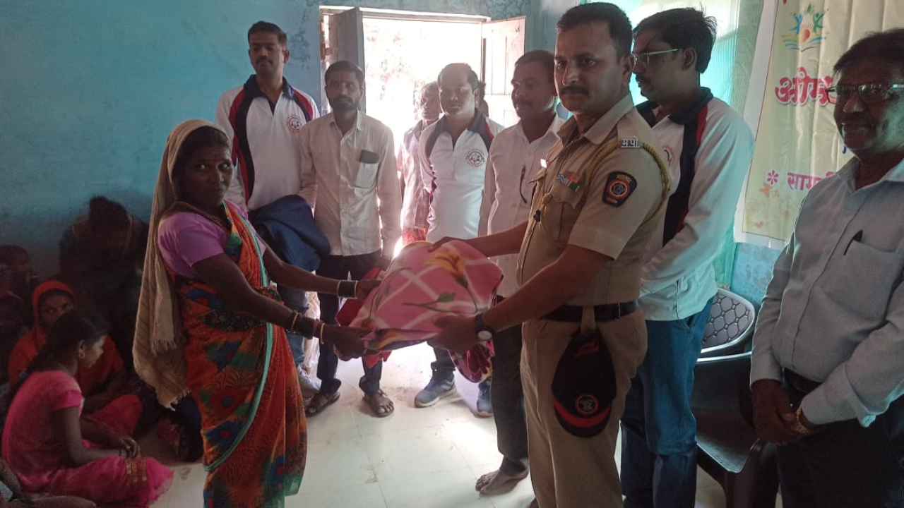 Blankets Distributed In Tribal Villages Of Mokhada