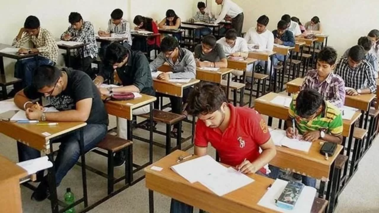 अधिक माहिती लवकरच देण्यात येईल. MPSC परीक्षेबाबत इतर तपशील आयोगाकडून वेळोवेळी जाहीर केले जातील. 