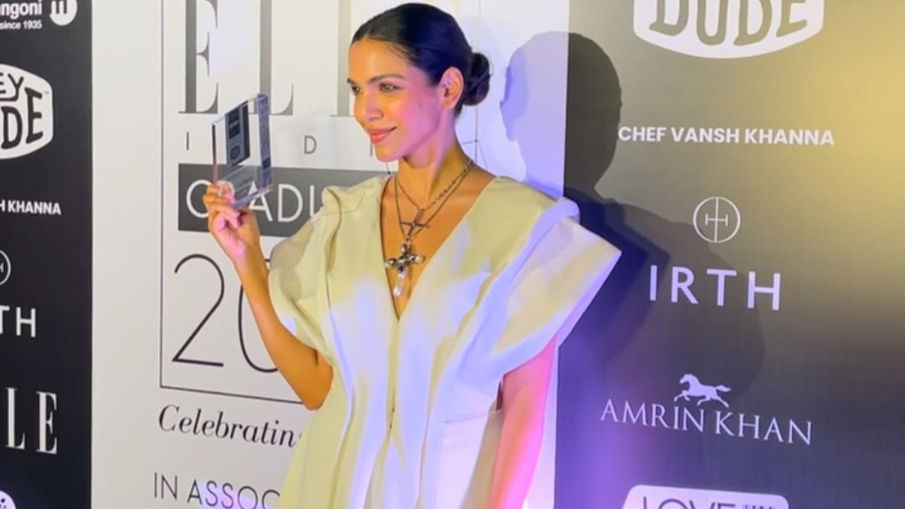 Elle Graduates 2024 मध्ये सौंदर्याचा जादू; हटके लुकमध्ये दिसून आली श्रिया