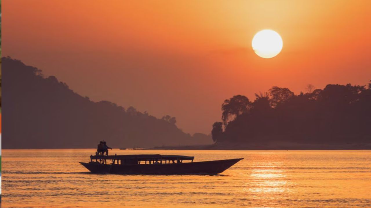 तुम्हाला सूर्यास्त पाहायला आवडतो का? मग जुन्या वर्षाला निरोप देण्यासाठी या ठिकाणांना नक्की भेट द्या..
