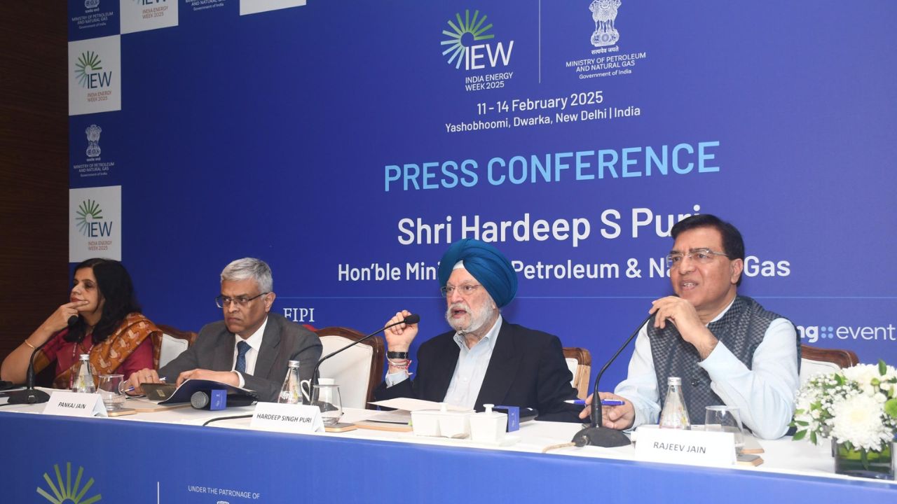 भारत ऊर्जा सप्ताह 2025 सर्वात मोठा ऊर्जा कार्यक्रम, केंद्रीय पेट्रोलियम आणि नैसर्गिक वायू मंत्री हरदीप सिंग पुरी यांचे प्रतिपादन