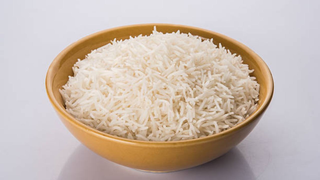किती भात खाणे योग्य आहे