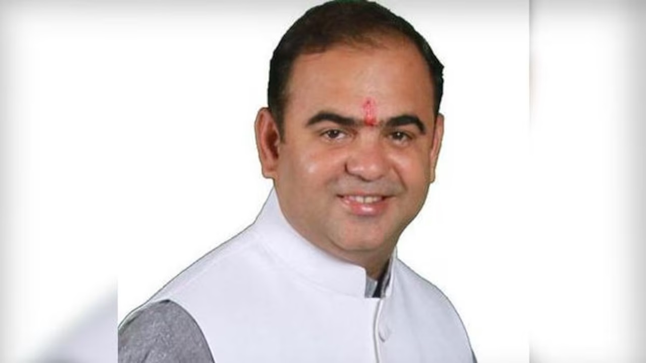 अन्न प्रक्रिया उद्योग क्षेत्रात गुंतवणुकीसाठी स्वित्झर्लंडच्या उद्योजकांचे महाराष्ट्रात स्वागत – जयकुमार रावल