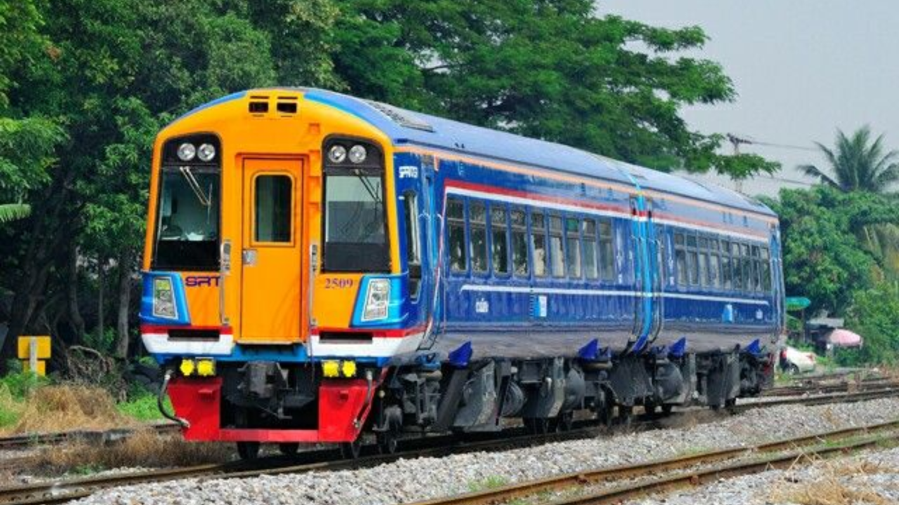 या ट्रेनमध्ये स्थानिक प्रवासी जरी कमी प्रवास करत असले तरी पर्यटकांमध्ये ती खूप लोकप्रिय आहे. याचे सर्वात मोठे कारण म्हणजे त्याचा हिरवागार आणि सुंदर प्रवास. केरळमध्ये फिरायला येणाऱ्या प्रवाशांना या ट्रेनमध्ये प्रवास करायला आवडते. कारण त्यातून त्यांना नैसर्गिक सौंदर्याचा उत्तम अनुभव घेता येतो