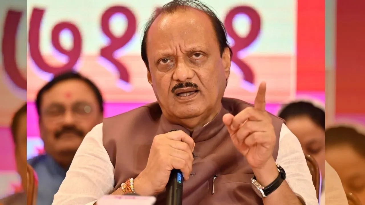 लाडकी बहीण योजनेवरुन अजित पवारांचं मोठं विधान, म्हणाले; महिलांकडून पैसे परत…