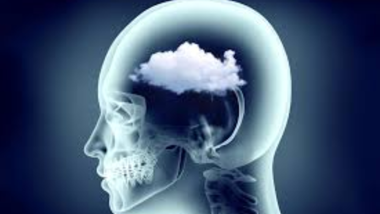 ब्रेन फॉग म्हणजे काय? जाणून घ्या कारणे, लक्षणे आणि उपाय