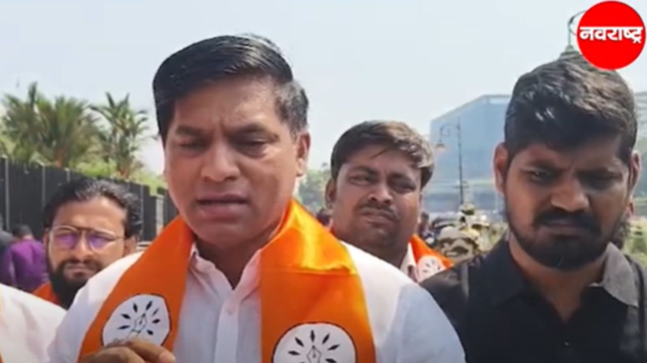 Navi Mumbai : सहली दरम्यान विद्यार्थ्याचा मृत्यू ,महाराष्ट्र्र स्वराज्य पक्षाचे मनपाबाहेर आंदोलन