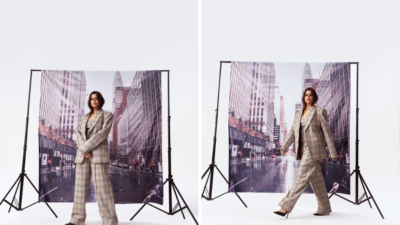 सईने या ओव्हरकोट लूक मधून बॉस लेडी लुक क्रिएट केला आहे. नेहमी विविधांगी भूमिका साकारणारी सई ताम्हणकर नेटफ्लिक्सच्या 'डब्बा कार्टेल'मध्ये एका महत्त्वाच्या भूमिकेत असून ती पोलीस निरिक्षक प्रीती जाधव ही भूमिका साकारताना दिसणार आहे